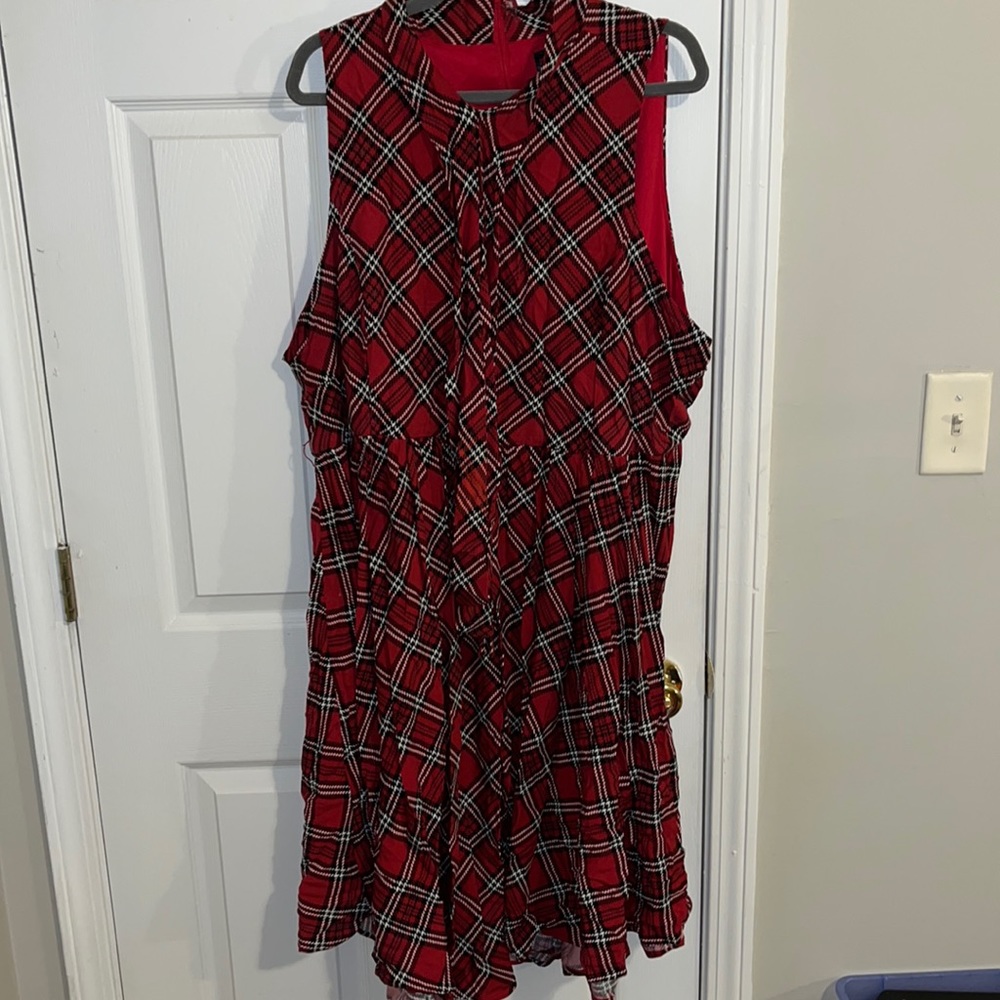 Beautiful Plaid Flowly Dress for summer or spring